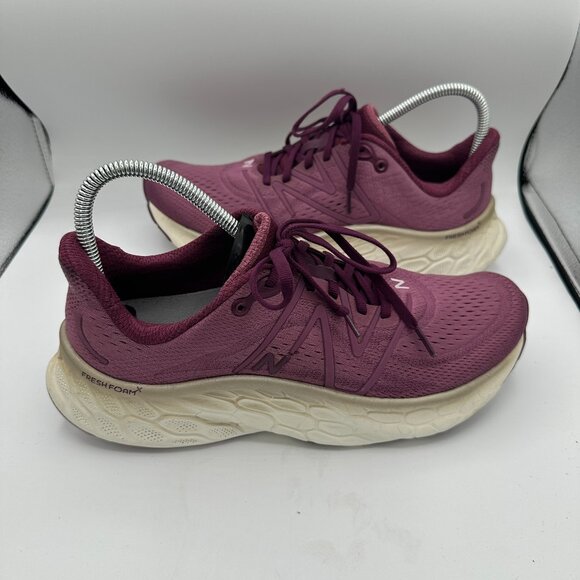 New Balance Raisin Fresh Foam X More V4 Running Shoes Women's 11 / Men's 9.5 - Picture 1 of 7